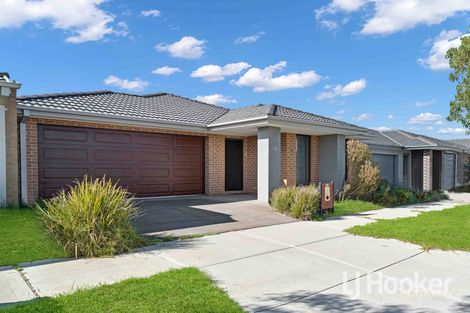 Property photo of 14 Field Avenue Harkness VIC 3337