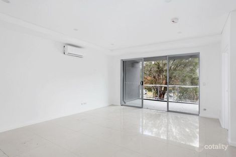 Property photo of 102/11-13 Junia Avenue Toongabbie NSW 2146