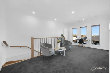 Property photo of 4 Woodman Circuit Wollert VIC 3750