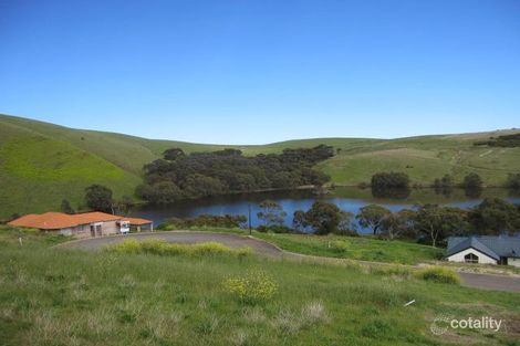 Property photo of 10 Sunrise Court Wirrina Cove SA 5204