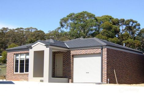 1/6 Hanly Cl, Canadian, VIC 3350