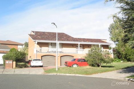 6 Theresa Gdns, Endeavour Hills, VIC 3802