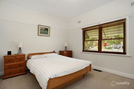 Property photo of 5 Miller Grove Ringwood East VIC 3135