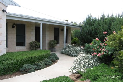 7 Leahy Ct, Rochester, VIC 3561