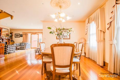 Property photo of 32 Dinsdale Street Albert Park VIC 3206