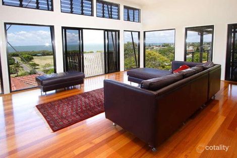 Property photo of 27 Crown Street Wynnum QLD 4178