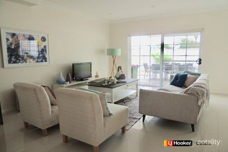 8/10 Old Glenfield Rd, Casula, NSW 2170