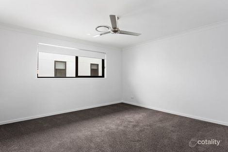 Property photo of 42 Lighthouse Circuit Birtinya QLD 4575