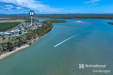 Property photo of 14 Island View Drive Winfield QLD 4670