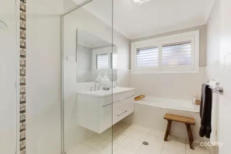 Property photo of 31 Bottlebrush Boulevard Fletcher NSW 2287