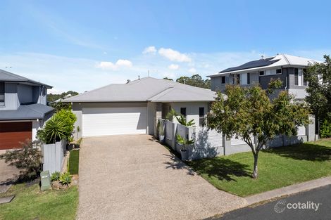 14 SOVEREIGN PL, BRIDGEMAN DOWNS, QLD 4035