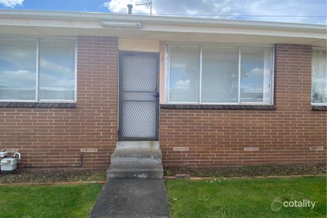 2/304 Albert St, Sebastopol, VIC 3356