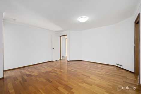 Property photo of 30 Ironbark Crescent Banks ACT 2906