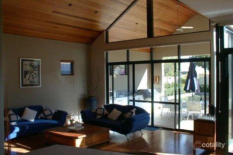 Property photo of 127A Ardross Street Ardross WA 6153