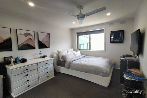 Property photo of 4/7 Lake Avenue Mitcham VIC 3132