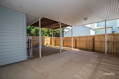 13 Glena St, Fairfield, QLD 4103