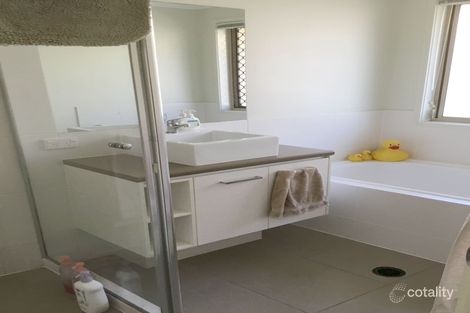 3 Rymera Cres, Gumdale, QLD 4154