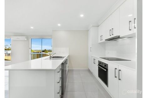 21 Wandsworth St, Cranley, QLD 4350