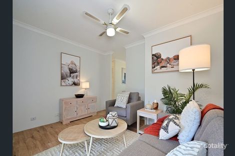 Property photo of 40 Emperor Avenue Beldon WA 6027