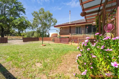 Property photo of 375 Russell Road Munster WA 6166