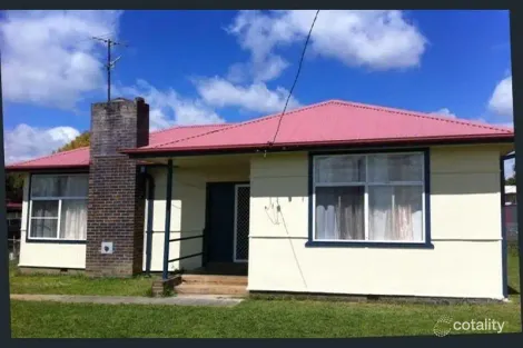 10 Barney St, Armidale, NSW 2350