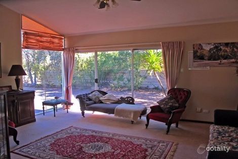 Property photo of 30 Eagle Court Desert Springs NT 0870