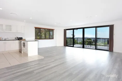 38/2 Ridgeline Way, Highland Park, QLD 4211