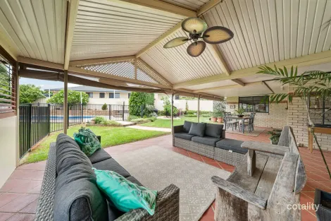 Property photo of 8 Schloss Court Westbrook QLD 4350