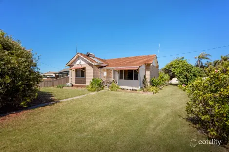 6 Whitfield St, Beachlands, WA 6530