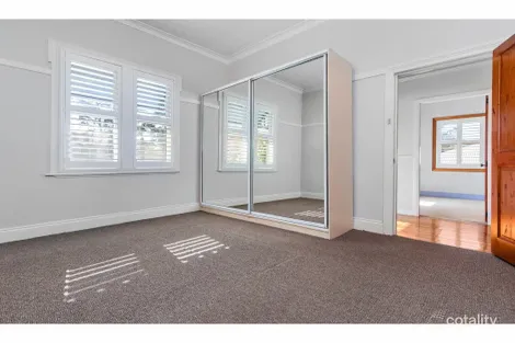 Property photo of 16 Lambton Road Waratah NSW 2298