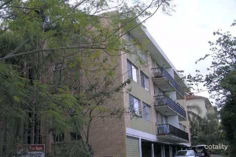 Property photo of 11/21 McIlwraith Street Auchenflower QLD 4066