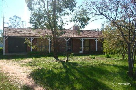 31 Spring St, Ganmain, NSW 2702
