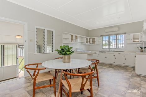 12 Booval St, Booval, QLD 4304