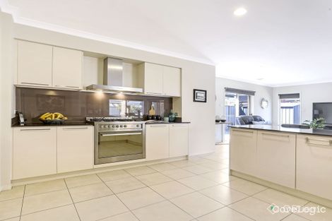 Property photo of 5 Greenside Crescent Keysborough VIC 3173