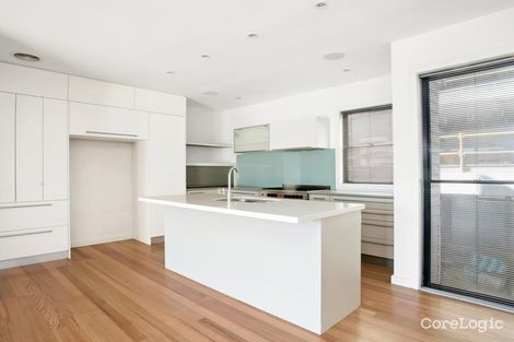 Property photo of 2/2-4 Little Smythe Street Geelong VIC 3220