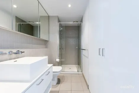 Property photo of 601/263 Franklin Street Melbourne VIC 3000