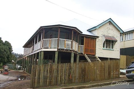 56 Silvester St, Wilston, QLD 4051