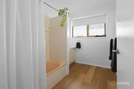 Property photo of 48 Baileyana Drive Warrnambool VIC 3280