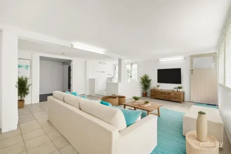 Property photo of 28 Griffith Street Sandgate QLD 4017