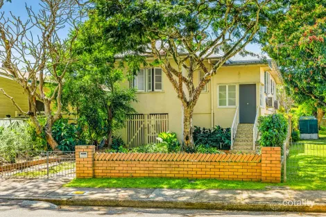 Property photo of 28 Griffith Street Sandgate QLD 4017