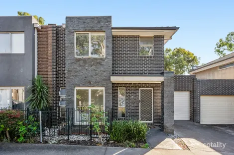 3/9 HICKLING RD, MERNDA, VIC 3754