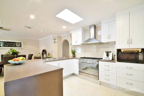 Property photo of 12 McCormack Crescent Woodcroft SA 5162