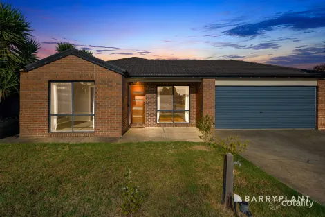 10 Ivory Dr, Pakenham, VIC 3810