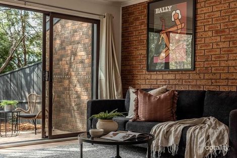 Property photo of 3 Rowe Place Phillip ACT 2606