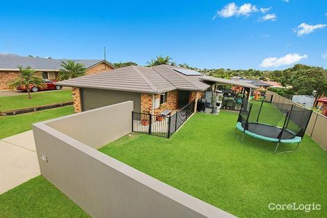 Property photo of 18 Bellara Drive Currimundi QLD 4551