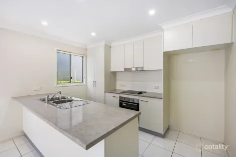 Property photo of 1/40 Isaac Street North Toowoomba QLD 4350