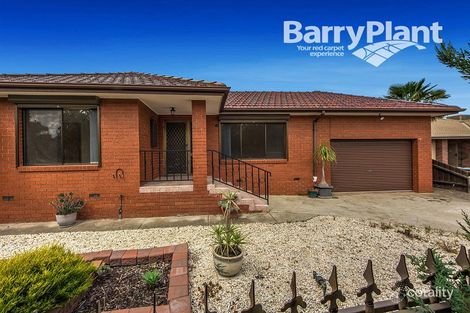 Property photo of 7 Dunai Walk Delahey VIC 3037