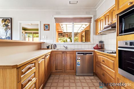 Property photo of 4 Burramine Road Glen Waverley VIC 3150