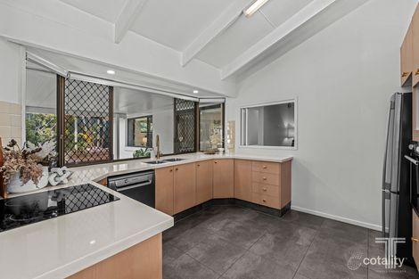 Property photo of 40 Sherborne Street Carindale QLD 4152