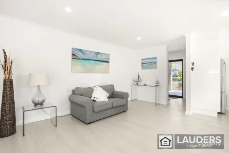 Property photo of 2/1 Hartlyn Drive Wallabi Point NSW 2430